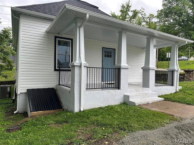 618 Taylor Ave, Park Hills, MO 63601 - entrance to property with cooling unit, a porch, and roof with shingles