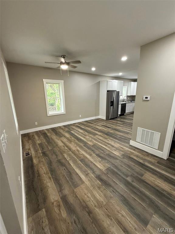 618 Taylor Ave, Park Hills, MO 63601 - unfurnished living room with dark wood finished floors, recessed lighting, baseboards, and ceiling fan