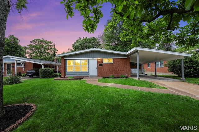 1319 Rushmore Dr, Saint Louis, MO 63130 - photo 2