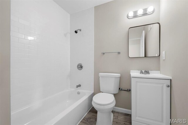 1319 Rushmore Dr, Saint Louis, MO 63130 - photo 9