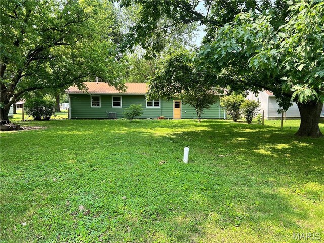 503 Cumberland St, Coffeen, IL 62017 - view of grassy yard