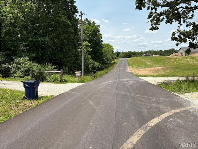 549 Birkhead Rd, Winfield, MO 63389