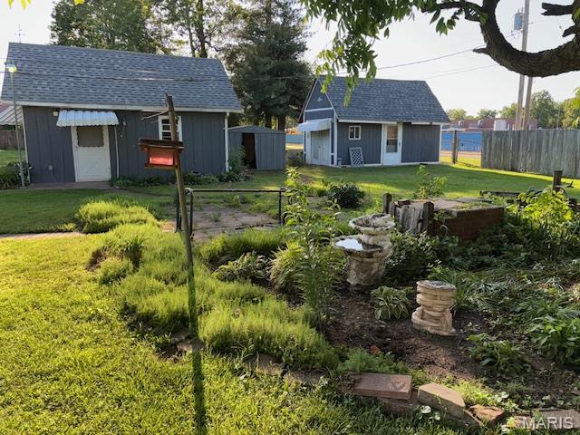 212 S St, Charleston, MO 63834 - photo 8