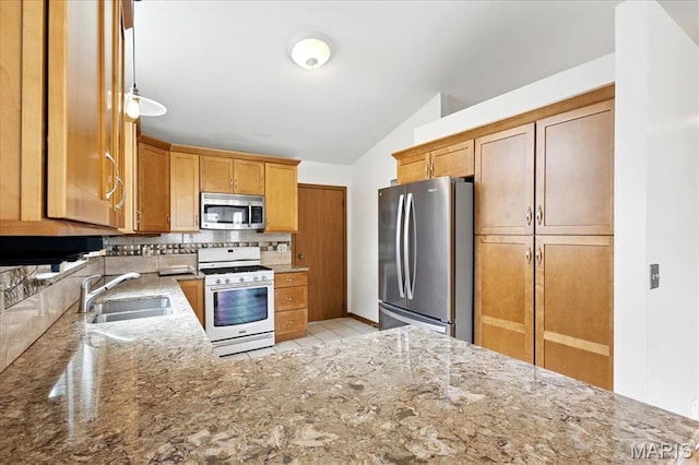 12805 Polo Parc Dr, Maryland Heights, MO 63146 - photo 13