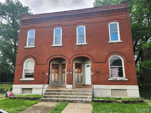 342 Christian Ave, Saint Louis, MO 63147 - photo 1