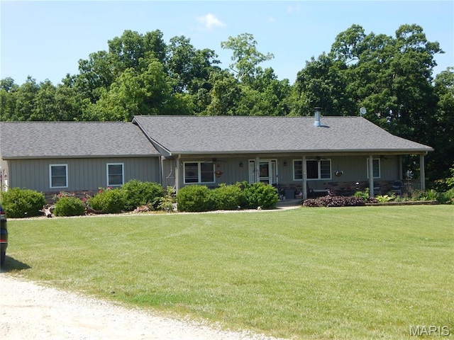 6230 Cuivre Ford Rd, Troy, MO 63379 - view of front of home with a front yard, covered porch, and roof with shingles