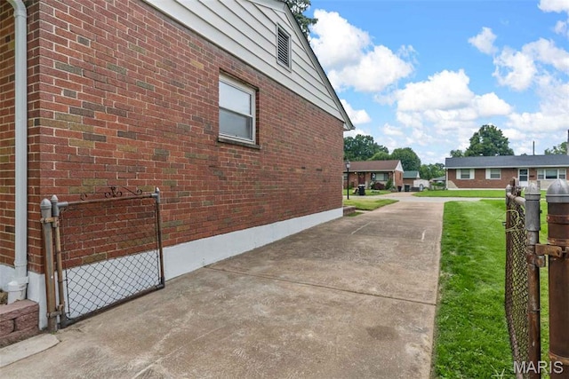 216 Clearpoint Ln, Saint Louis, MO 63123 - view of side of home featuring brick siding