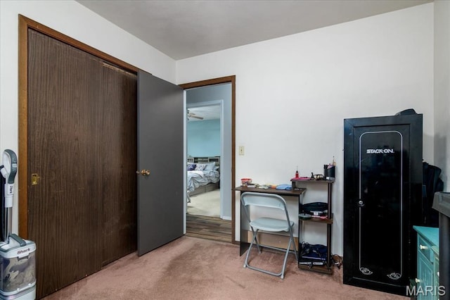 1170 Bond St, Carlyle, IL 62231 - office space with carpet floors