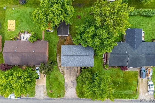 1170 Bond St, Carlyle, IL 62231 - bird's eye view