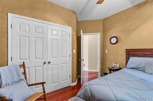 807 Caribou Ct, Cape Girardeau, MO 63701 - bedroom with wood finished floors, a closet, ceiling fan, and a textured wall