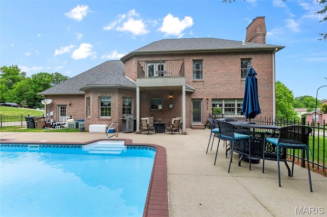 807 Caribou Ct, Cape Girardeau, MO 63701 - view of pool featuring a patio, outdoor dining area, and a grill
