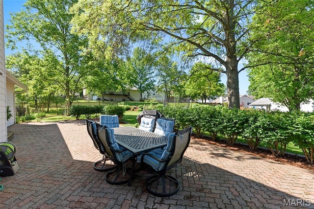 113 Christine Cay Ct, Saint Charles, MO 63304 - view of patio / terrace with outdoor dining space