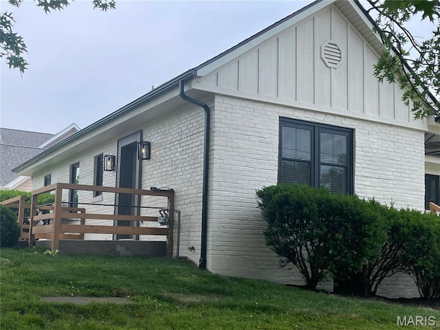 323 E Clinton Pl, Kirkwood, MO 63122 - photo 36