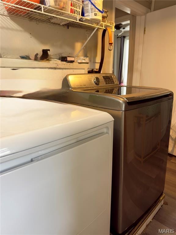 518 Randle St, Edwardsville, IL 62025 - laundry room featuring separate washer and dryer and wood finished floors