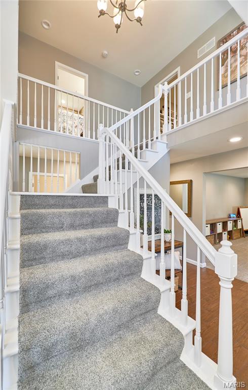 7011 Chalkstone Rd, Saint Louis, MO 63129 - photo 16