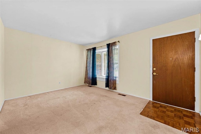 1466 Friar Tuck Ln, Lemay Township, MO 63125 - carpeted empty room featuring baseboards
