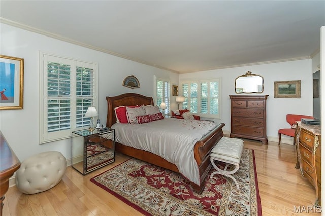 3 Deer Creek Woods, Ladue, MO 63124 - bedroom featuring crown molding and light wood-style floors