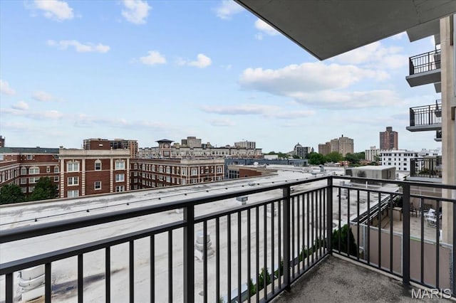 4909 Laclede Ave Unit 806, Saint Louis, MO 63108 - balcony featuring a view of city