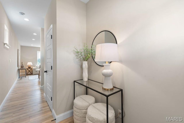 543 Wheatfield Cir, Ofallon, MO 63385 - corridor featuring baseboards, light wood-style flooring, and recessed lighting
