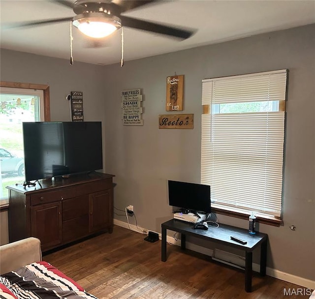 450 N Main St, Saint Clair, MO 63077 - living room with baseboards, wood finished floors, ceiling fan, and an office area