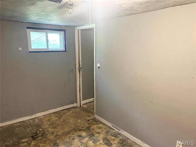 450 N Main St, Saint Clair, MO 63077 - spare room featuring baseboards