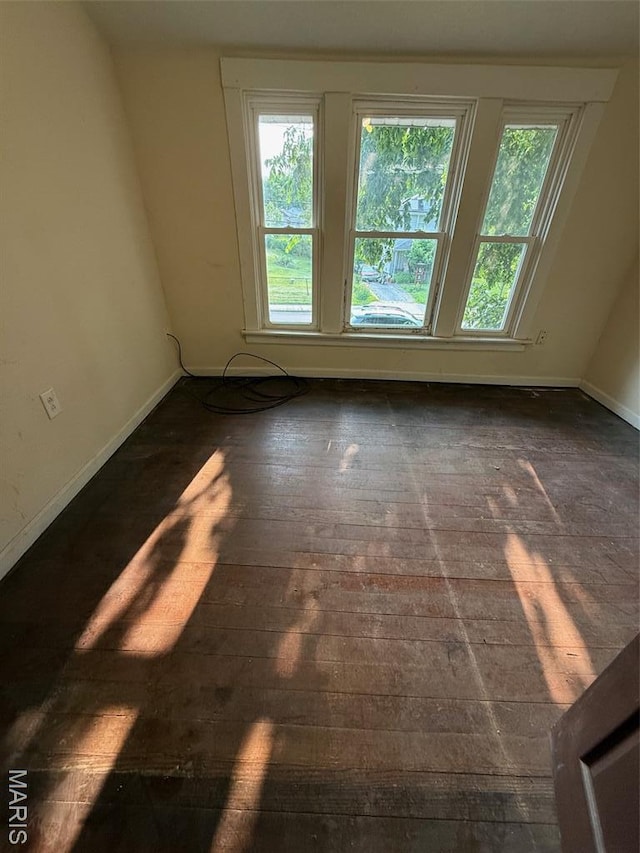 2213 Johnson St, Alton, IL 62002 - empty room with baseboards