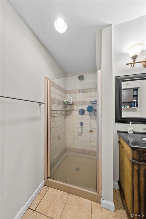 627 W Falls Ct, Ofallon, MO 63368