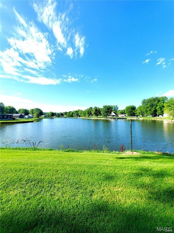 303 Arrowhead Trl, Hermann, MO 65041 - water view
