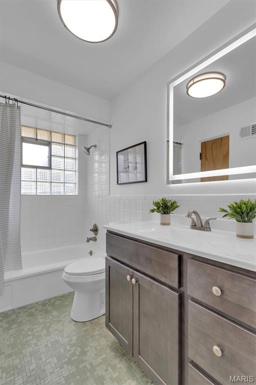 8208 Ketmore Dr, Saint Louis, MO 63123 - photo 15