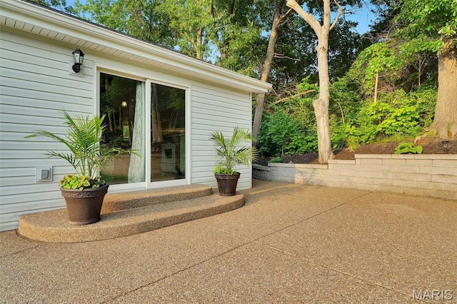 612 Hill Dr, Eureka, MO 63025 - view of patio / terrace