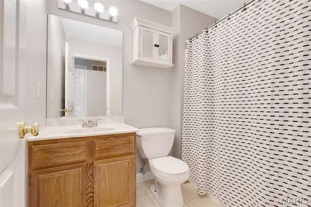 612 Hill Dr, Eureka, MO 63025 - full bathroom with vanity, tile patterned flooring, and curtained shower