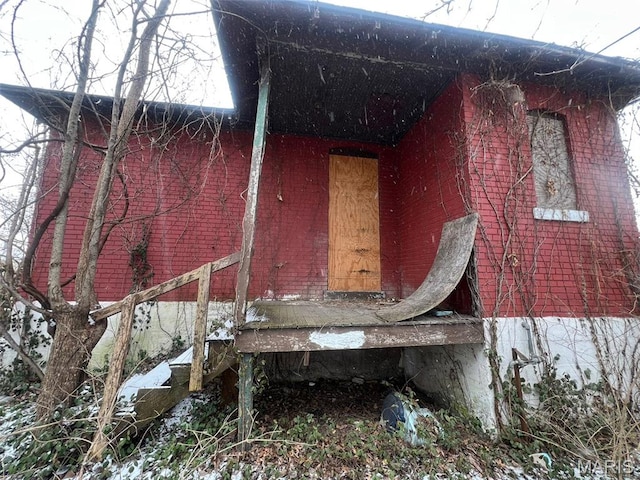 653 N 37th St E, St Louis, IL 62205 - view of doorway to property