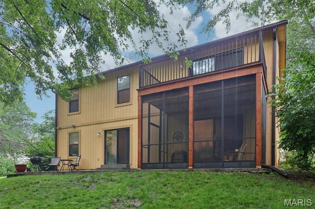 1208 Brookstone Ln, Lake St Louis, MO 63367