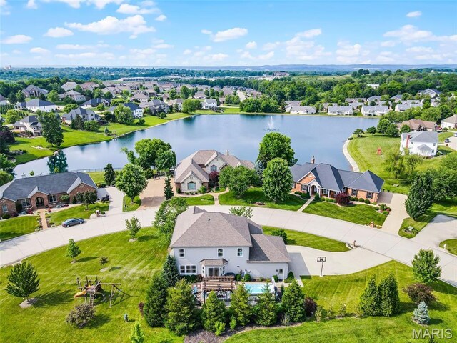 3312 Royal Crest Cir, Washington, MO 63090
