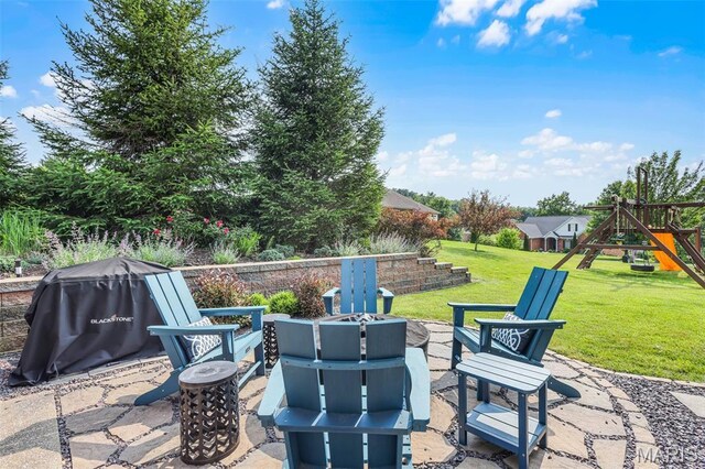 3312 Royal Crest Cir, Washington, MO 63090