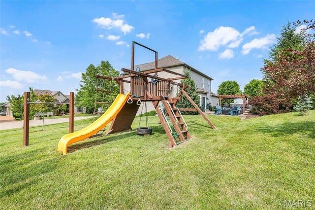 3312 Royal Crest Cir, Washington, MO 63090
