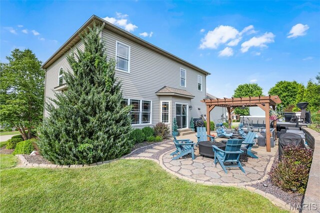 3312 Royal Crest Cir, Washington, MO 63090