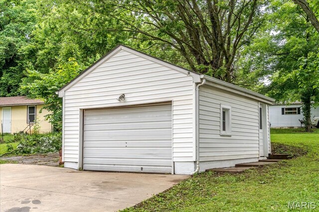 445 N Main St, Saint Clair, MO 63077