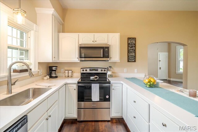 445 N Main St, Saint Clair, MO 63077