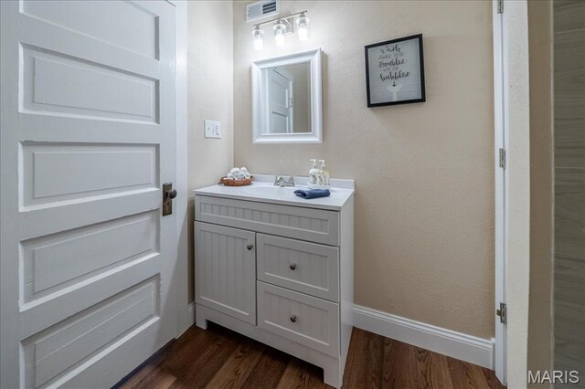 445 N Main St, Saint Clair, MO 63077