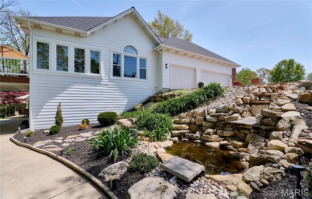 733 Hillenkamp Dr, Weldon Spring, MO 63304