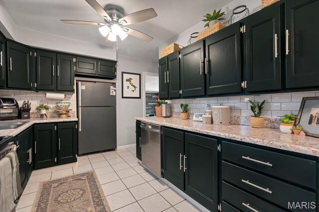 84 Pinewood Dr, Winfield, MO 63389