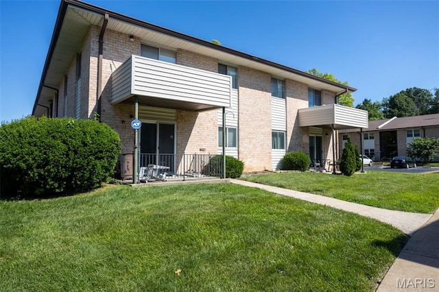 10117 Sakura Dr Unit F, Saint Louis, MO 63128 - photo 2
