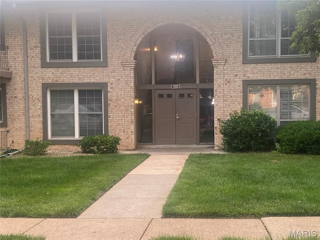 2065 Carefree Ln Unit G, Florissant, MO 63033