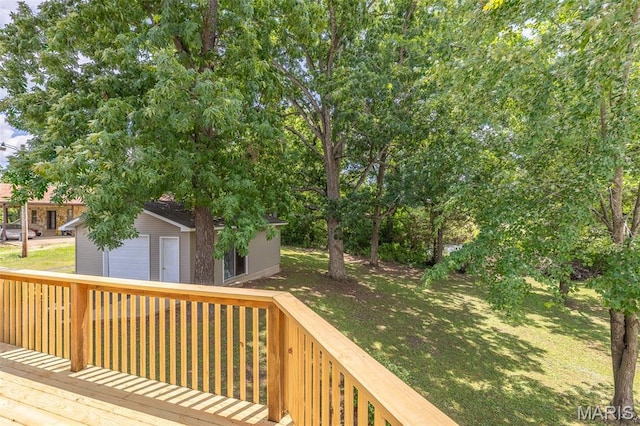 3936 State Highway 142, Doniphan, MO 63935 - wooden terrace with an outbuilding and a yard