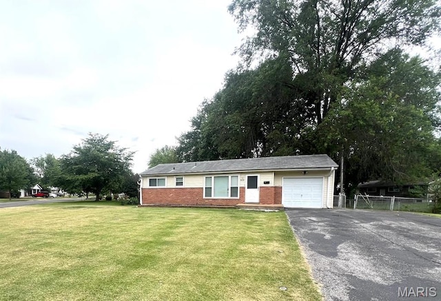 830 Northmoor Dr, Florissant, MO 63033 - photo 2