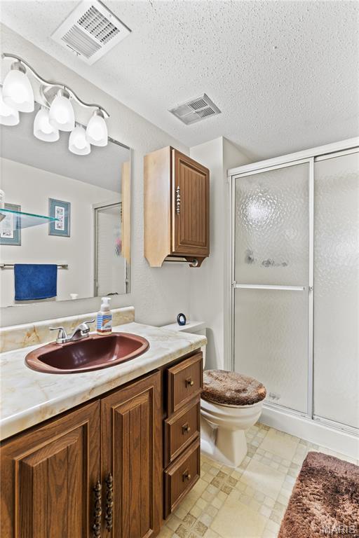 1465 Heritage Lndg Unit 404, Saint Charles, MO 63303