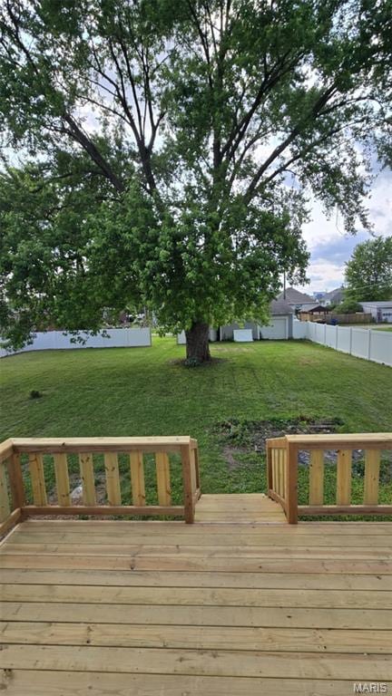 923 S High St, Belleville, IL 62220 - view of wooden deck