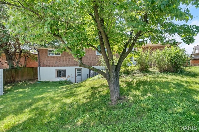 417 Concordia Ln, Saint Charles, MO 63301 - view of yard