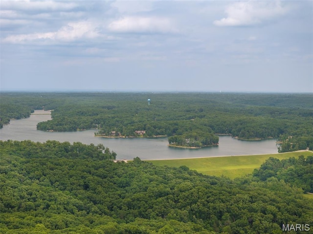 2528 Alpine Trails Dr, Innsbrook, MO 63390